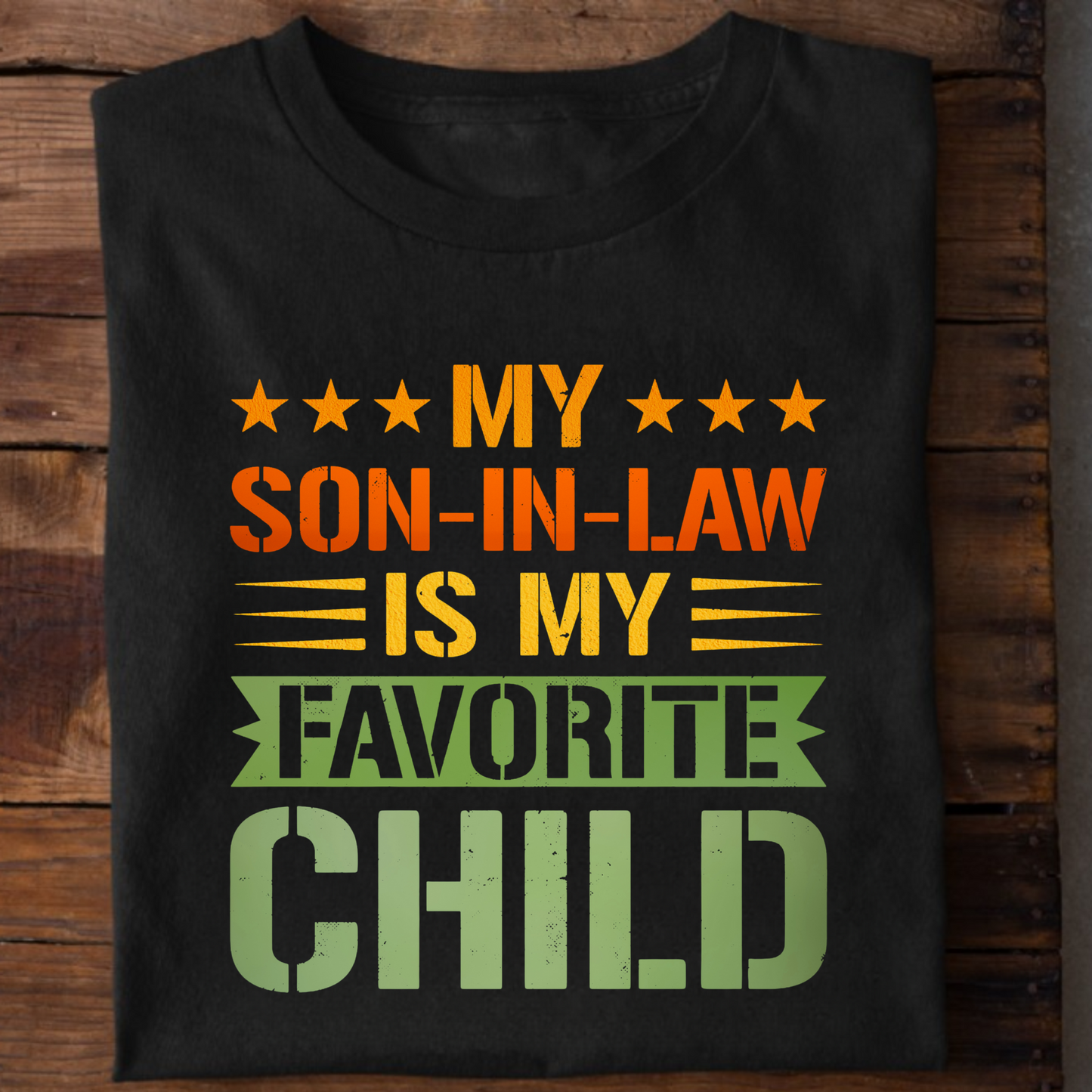 MY SON-IN-LAW IS MY FAVORITE CHILD PREMIUM CLASSIC T-SHIRT